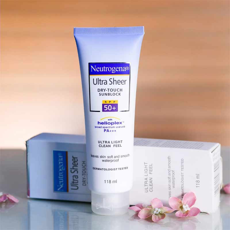 Neutrogena Ultra Sheer Dry-Touch Sunblock SPF 50+, 118ml