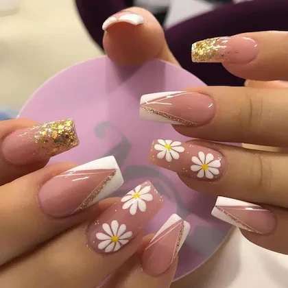 Beautiful fake nails for women
