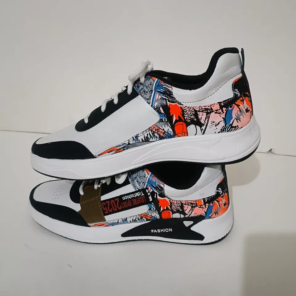 Stylish and Fashionable Winter and Summer Sneakers for Men