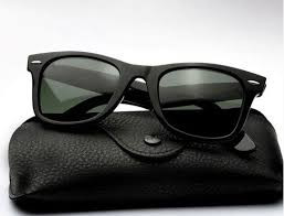 High-Quality Wayfarer Sunglasses For Men - Elevate Look And Protect Eyes High-Quality Wayfarer Sunglasses Designed For Men -