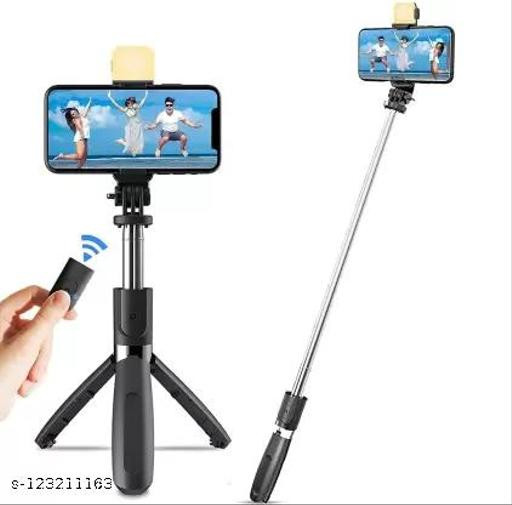 New XT02 70cm Stretchable Integrated Multi-function Selfie Stick Tripod Light Smartphone Support Mobile Phone Stand 360 Degree